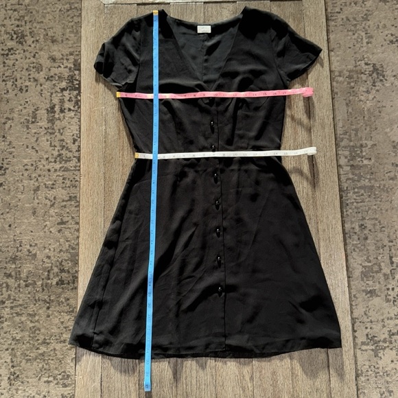Aritzia Wilfred Nazaire Dress in Black - Picture 11 of 13